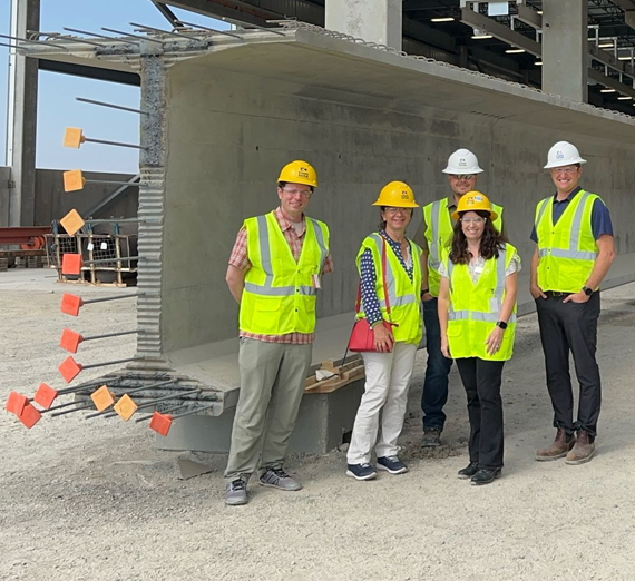 Panneau de campus avec le logo de Gonzaga et le texte Découvrez votre but